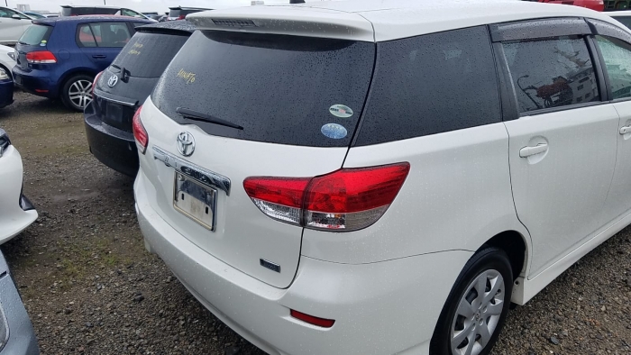 Toyota Wish 1.8X 2009