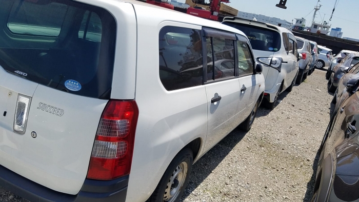 Toyota Succeed U - Package 2014