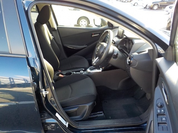 Mazda Demio 13S 2018