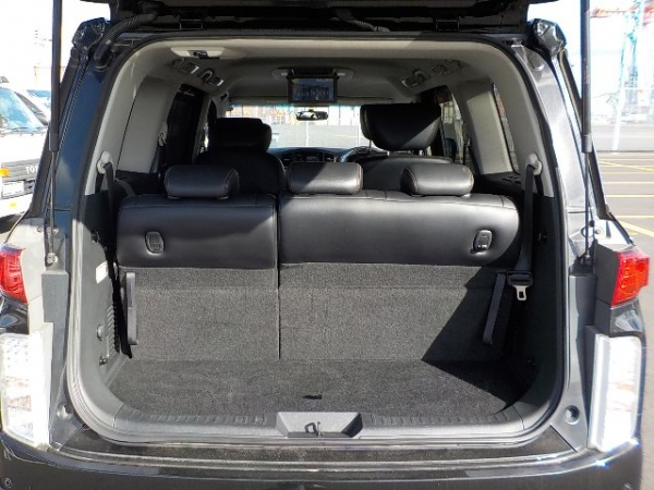 Nissan Elgrand 350 HIGHWAY STAR 2010