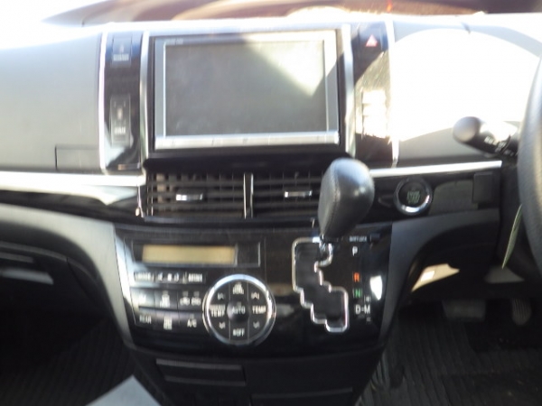 Toyota Estima Aeras Premium 2014