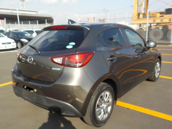 Mazda Demio 13S 2018