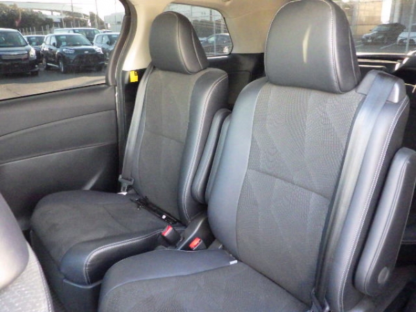 Toyota Estima Aeras Premium 2014