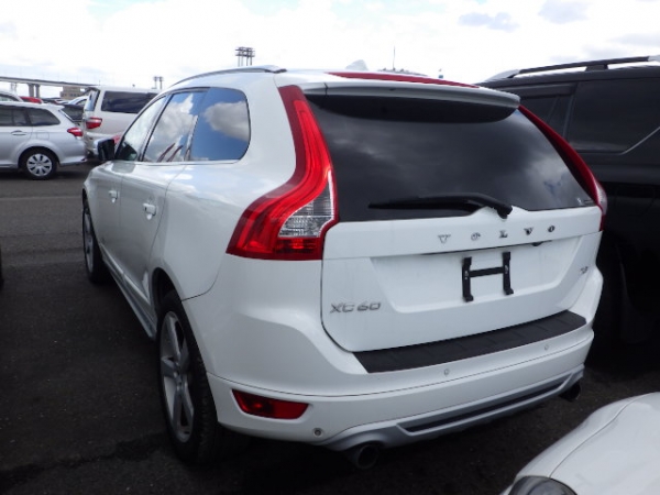 Volvo XC60 T5 R design 2012