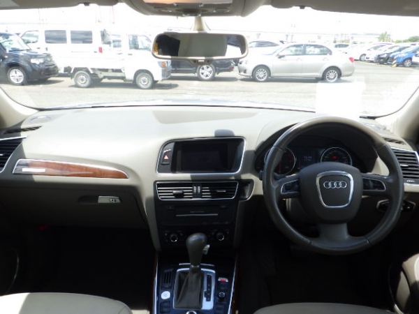 Audi Q5 TFSI QUATTRO 2009