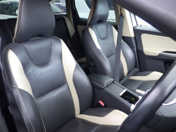 Volvo XC60 T5 R design 2012