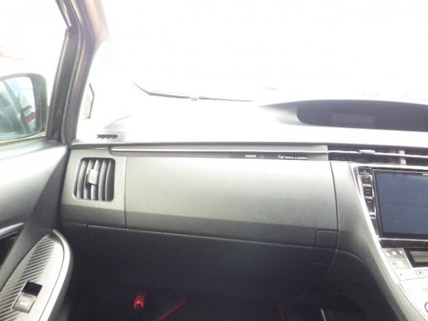 Toyota Prius S TOURING GS 2015