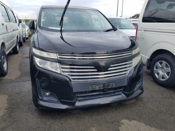 Nissan Elgrand 350 HIGHWAY 2010
