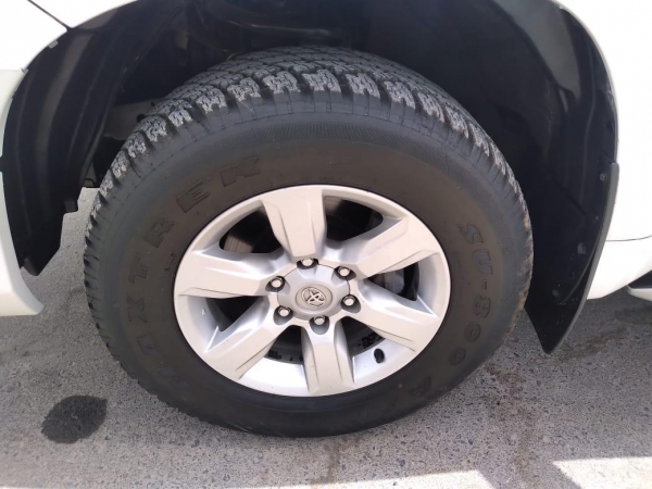 Toyota Land Cruiser Prado TX 2015