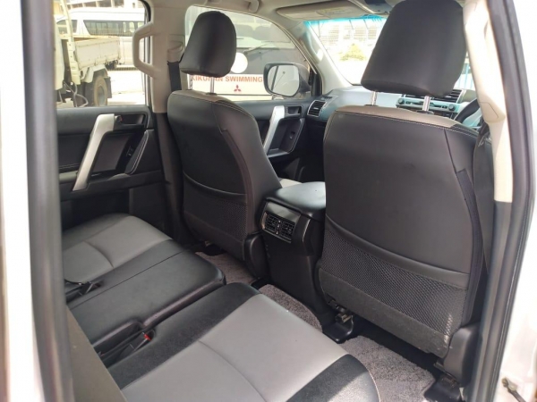 Toyota Land Cruiser Prado TX 2015
