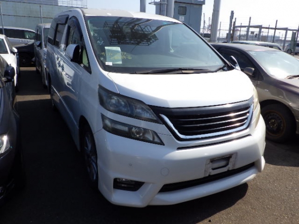Toyota Vellfire Platinum Selection 2010