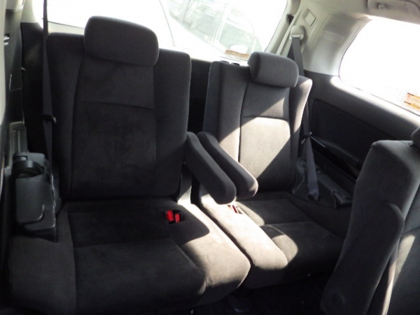 Toyota Vellfire Platinum Selection 2010