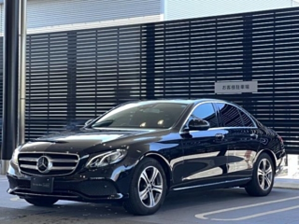 Mercedes Benz E220 AVANTGARDE 2020