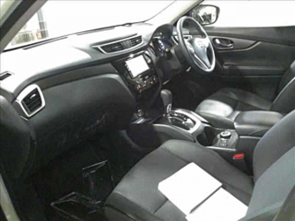 Nissan X-Trail Emergency brake 2016