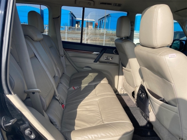 Mitsubishi Pajero Long Exceed 2007