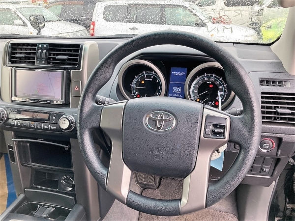 Toyota Land Cruiser Prado TX 2013