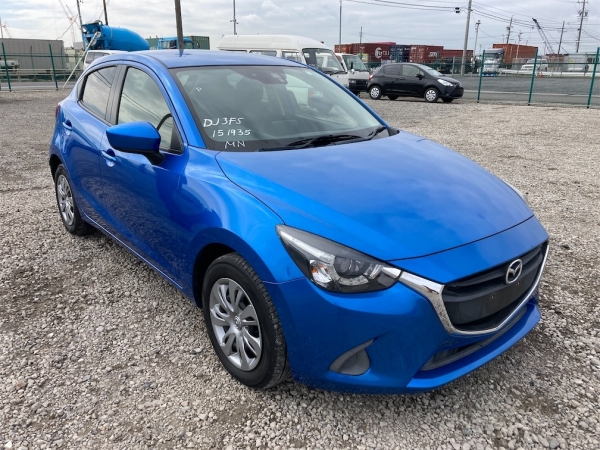 Mazda Demio 13S 2016