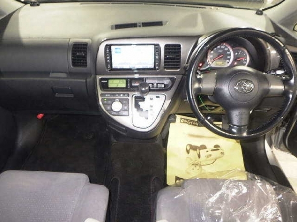 Toyota Wish X Aero Sports Package L Edition 2007