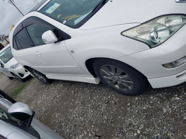 Toyota Harrier AIRS 2005