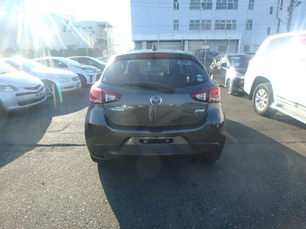 Mazda Demio 13S 2017