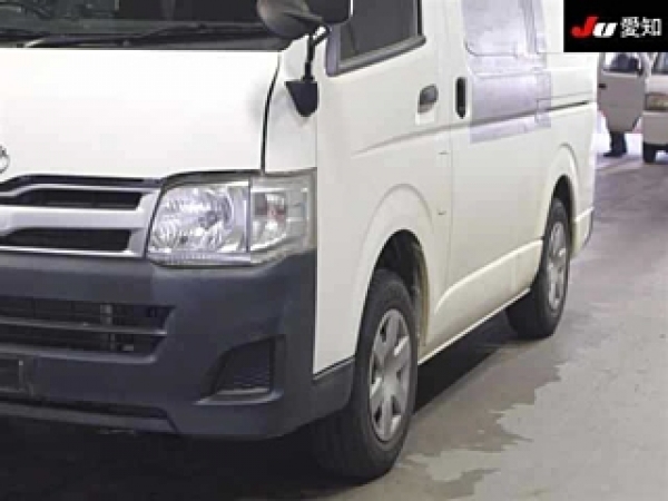 Toyota Hiace Van 1kd 2010